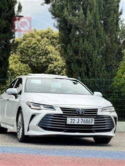 تويوتا أفالون